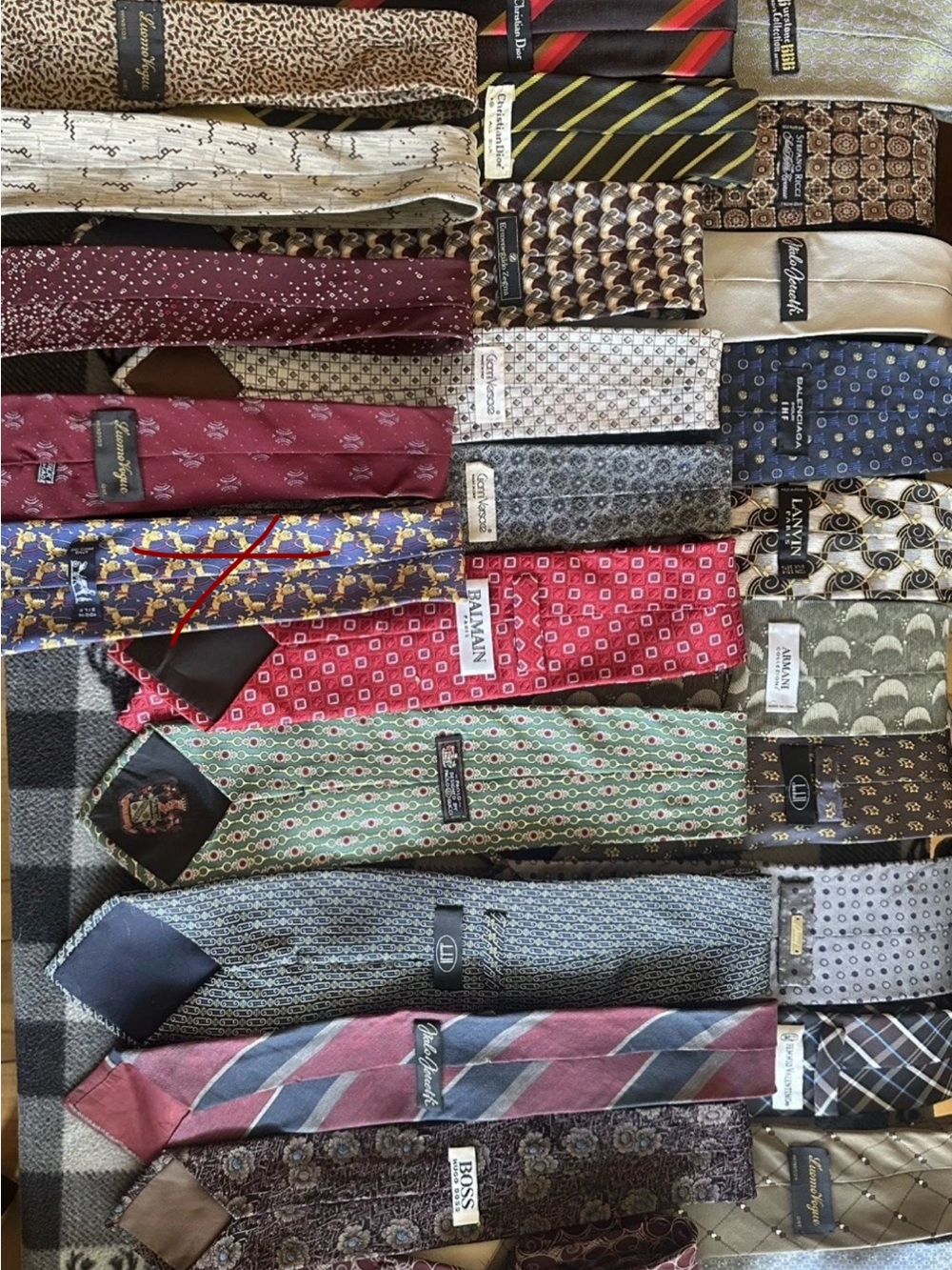 25 Brand ties for 450